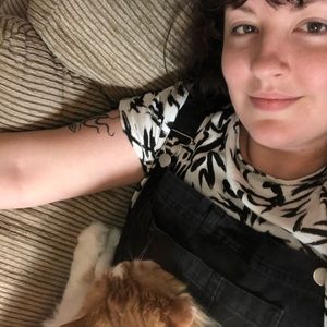 Meet your Posher, Bea